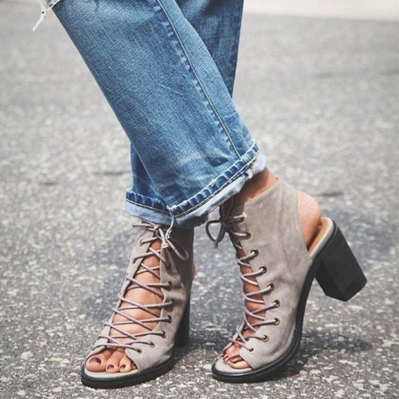 Jeffrey Campbell x Free People Minimal Lace Up Heels, tan suede leather, Sz. 8 - Picture 10 of 11